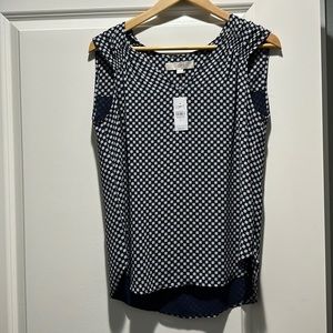 Sleeveless Navy Blouse with Pattern